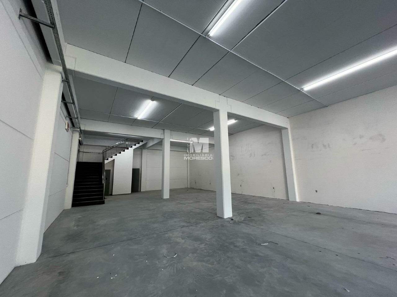 Sala Comercial de 375m² no bairro Santa Terezinha, em Brusque | Eu Corretor