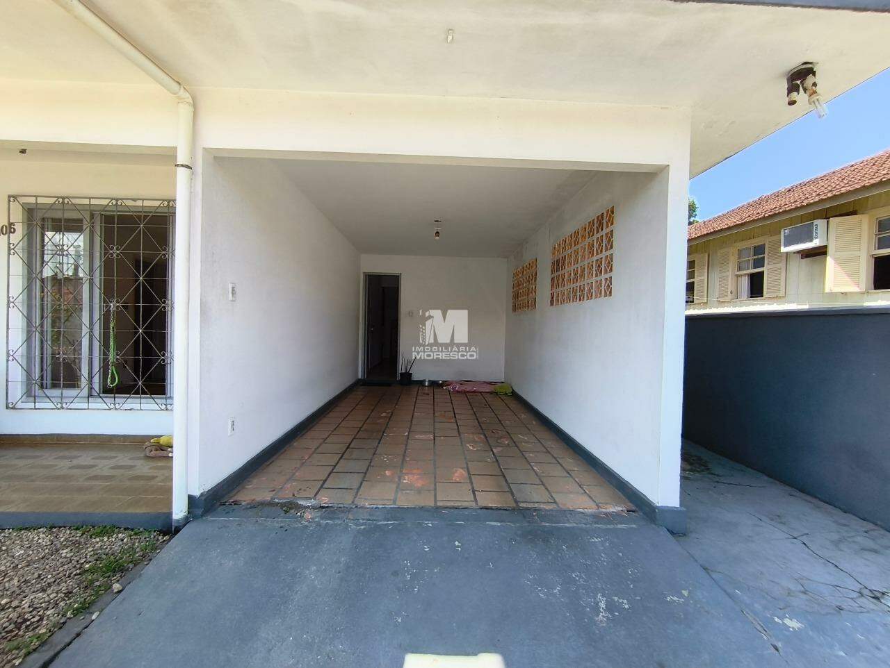 Casa de 7 quartos, 150m² no bairro Jardim Maluche, em Brusque | Eu Corretor