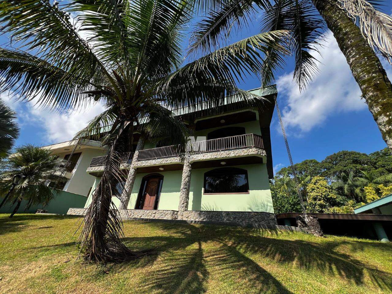 Casa de 4 quartos, 380m² no bairro Souza Cruz, em Brusque | Eu Corretor