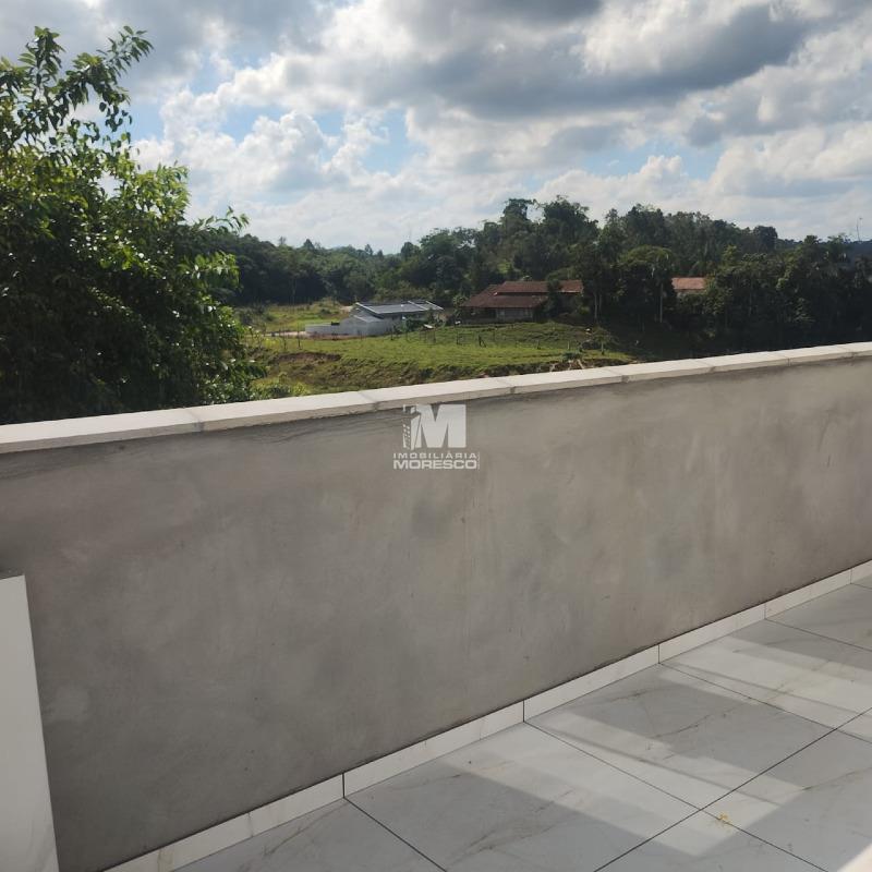 Casa à venda no bairro Volta Grande: 