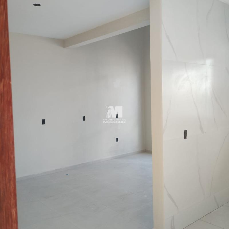 Casa à venda no bairro Volta Grande: 