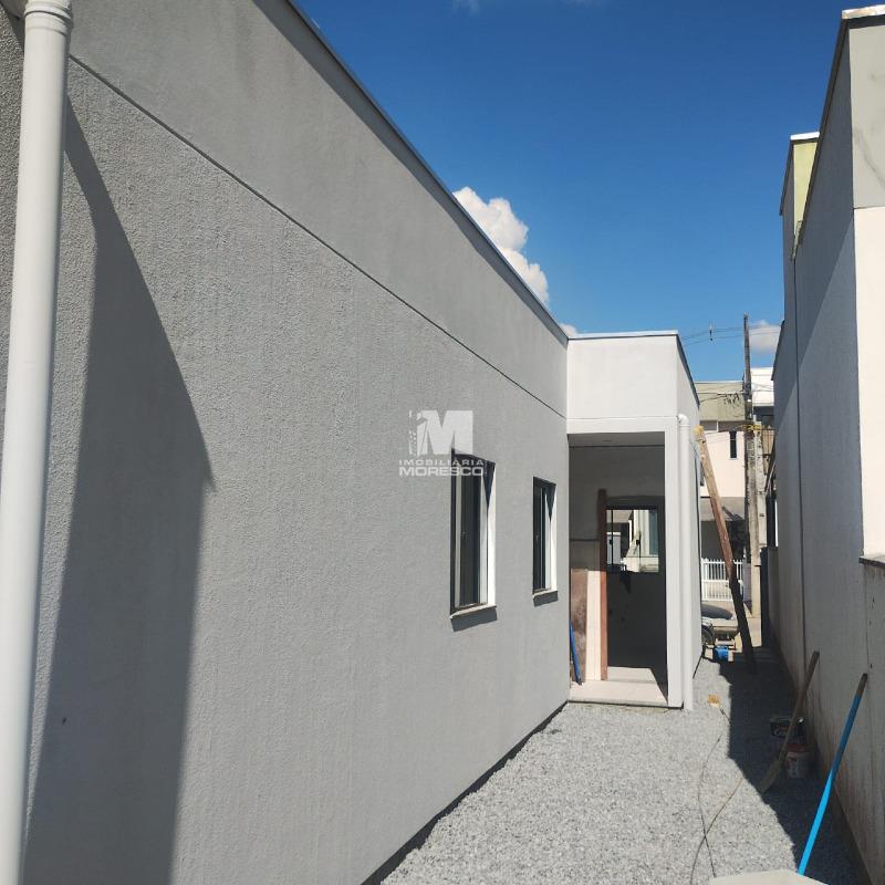 Casa à venda no bairro Volta Grande: 