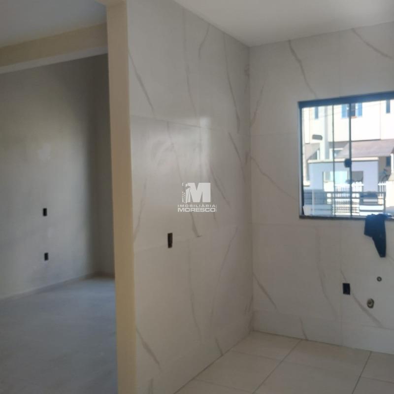 Casa à venda no bairro Volta Grande: 