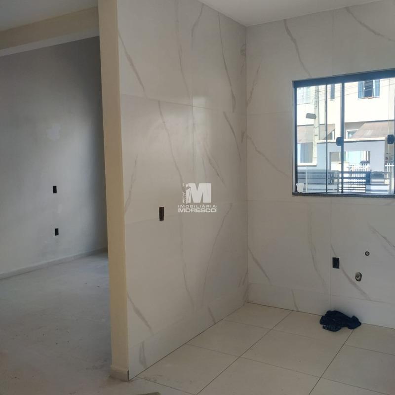 Casa à venda no bairro Volta Grande: 