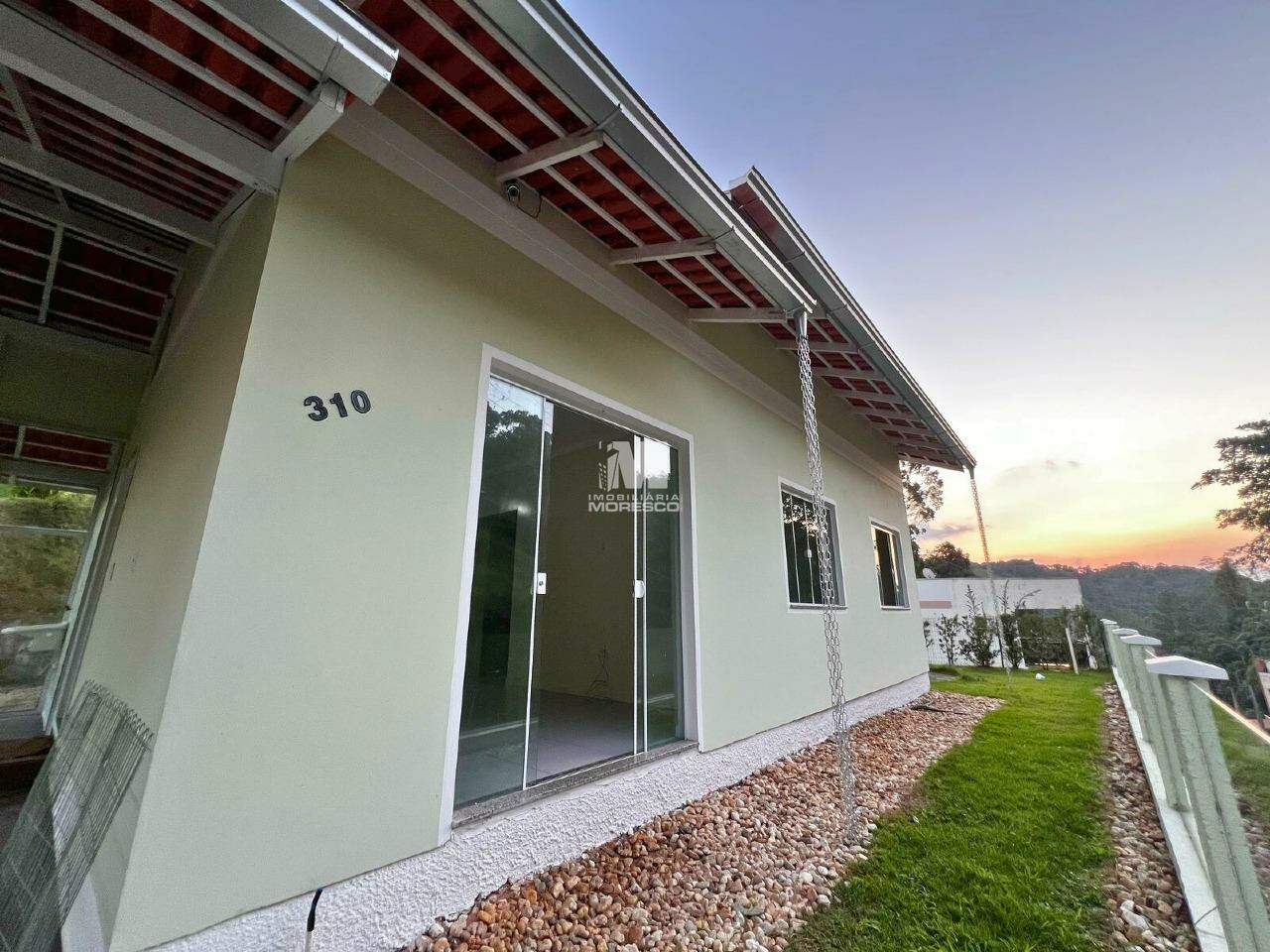Casa de 3 quartos, 100m² no bairro Azambuja, em Brusque | Eu Corretor