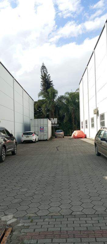 Sala Comercial de 30m² no bairro Imigrantes, em Guabiruba | Eu Corretor