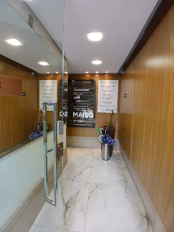 Sala Comercial de 30m² no bairro Centro, em Brusque | Eu Corretor