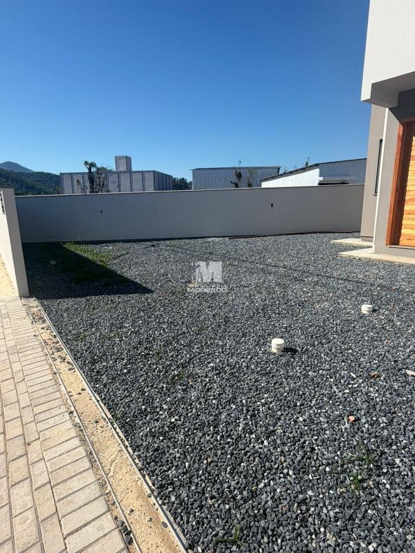 Casa à venda no bairro Limeira Baixa: 