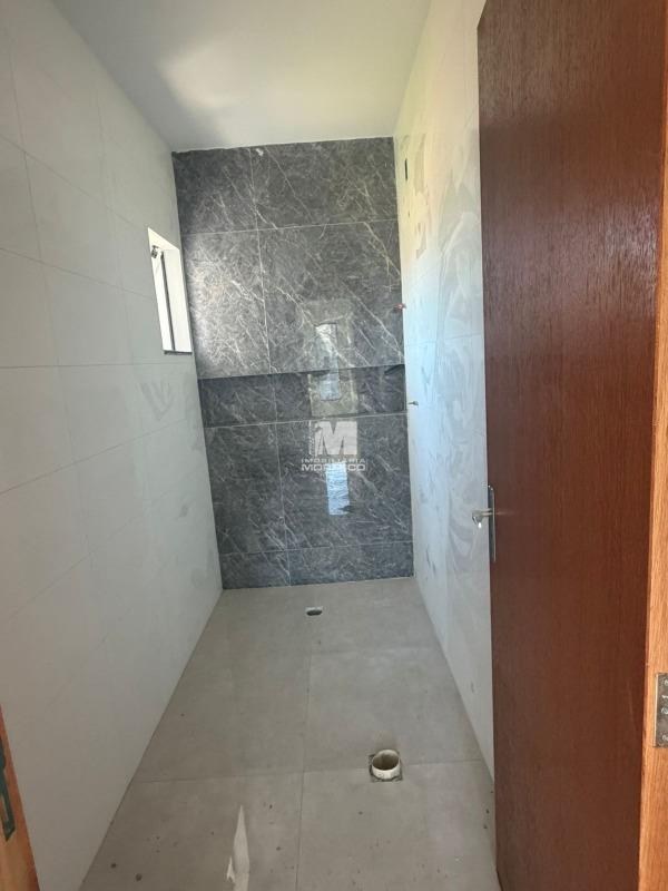 Casa à venda no bairro Limeira Baixa: