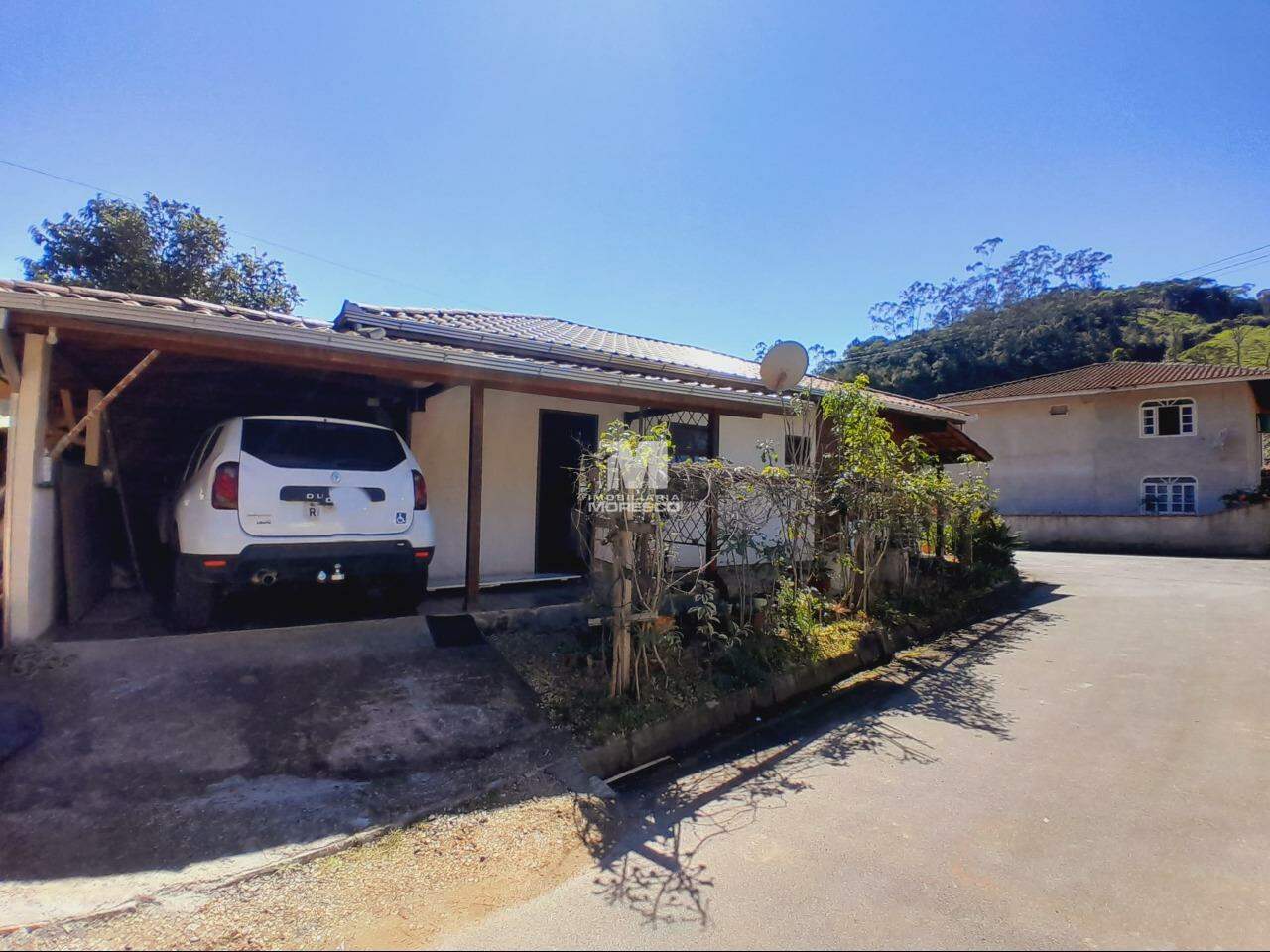 Casa à venda no bairro Santa Luzia: 
