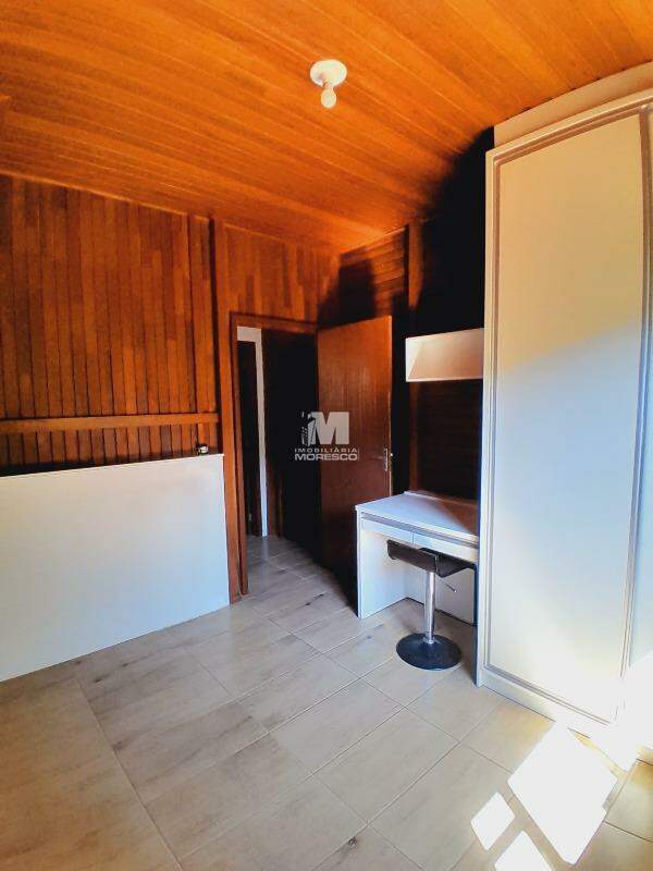 Casa à venda no bairro Santa Luzia: