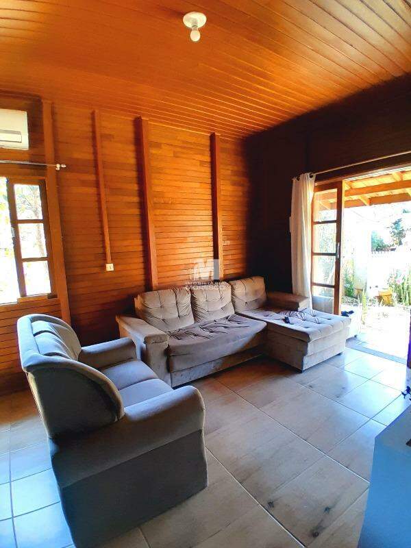 Casa à venda no bairro Santa Luzia: