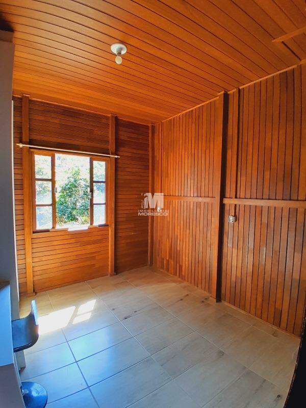 Casa à venda no bairro Santa Luzia: