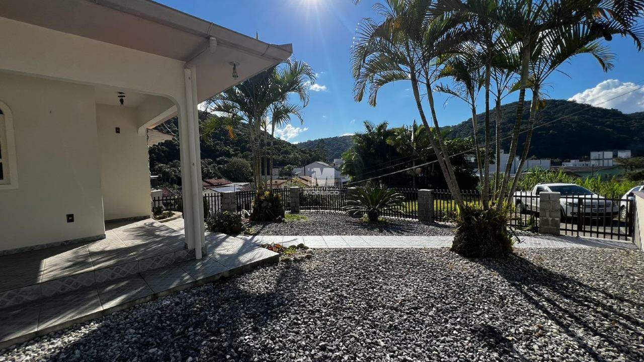 Casa de 4 quartos, 160m² no bairro Cedrinho, em Brusque | Eu Corretor
