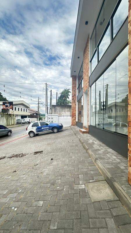 Sala Comercial de 188m² no bairro Guarani, em Brusque | Eu Corretor