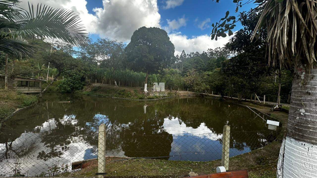 Fazenda/Sítios/Chácaras de 20 quartos, no bairro Zantão, em Brusque | Eu Corretor