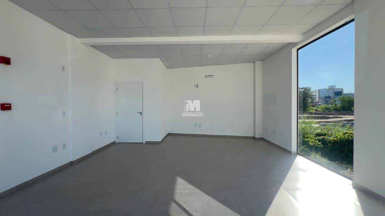 Sala Comercial de 47m² no bairro Souza Cruz, em Brusque | Eu Corretor