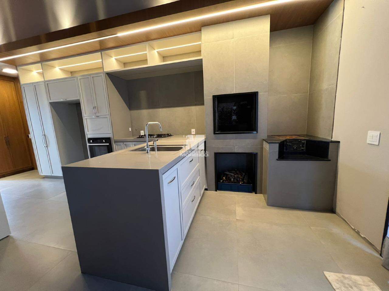 Casa de 3 quartos, 200m² no bairro Guabirupé, em Guabiruba | Eu Corretor
