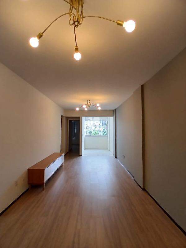Apartamento para aluguel no bairro Centro I: 