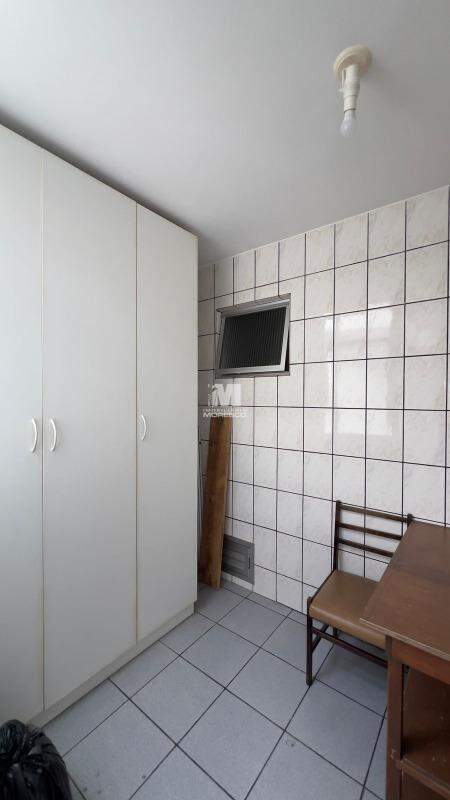 Apartamento para aluguel no bairro Centro: