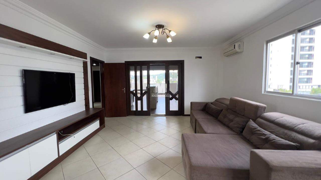 Apartamento para aluguel no bairro Centro: