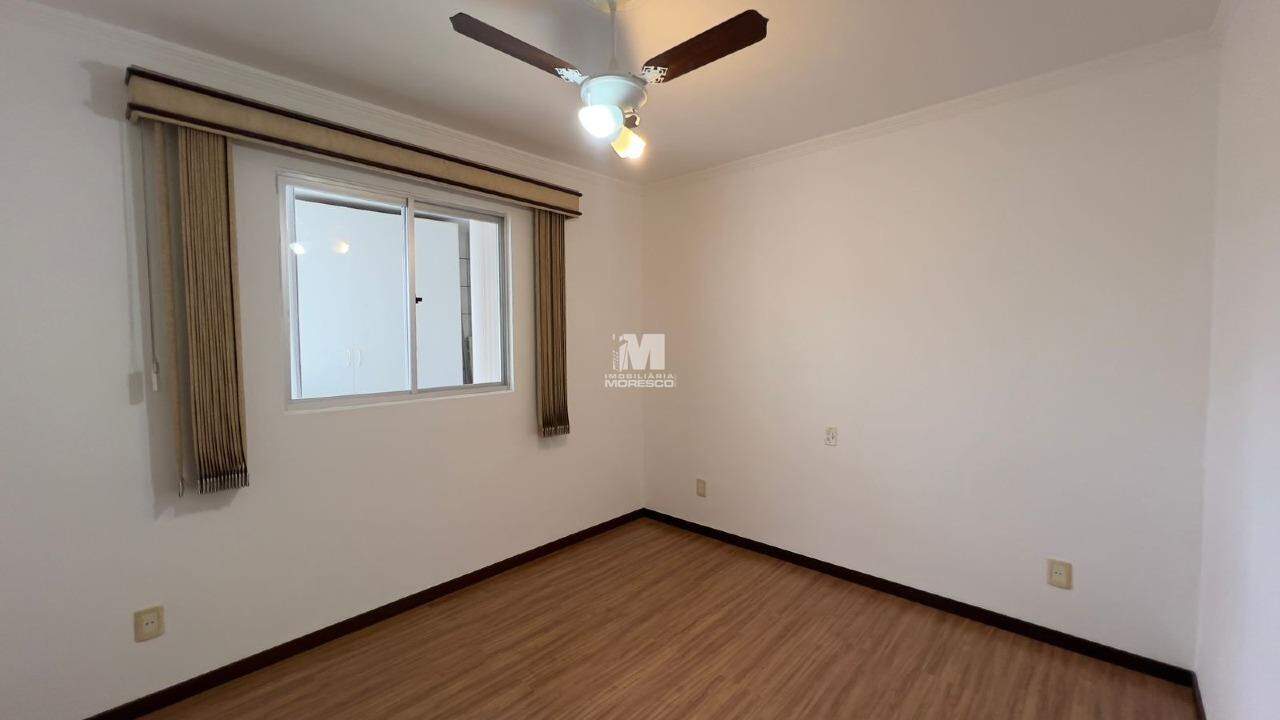 Apartamento para aluguel no bairro Centro: