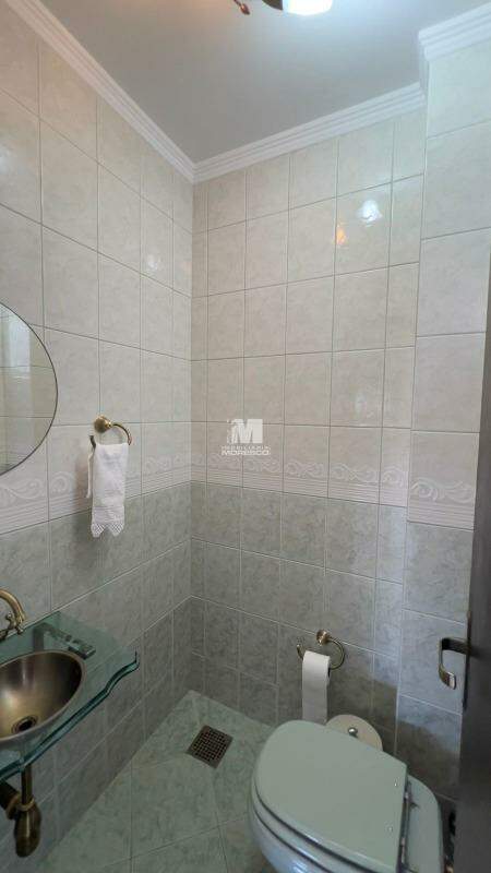 Apartamento para aluguel no bairro Centro: