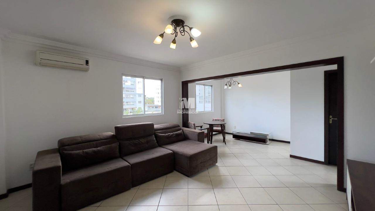 Apartamento para aluguel no bairro Centro: