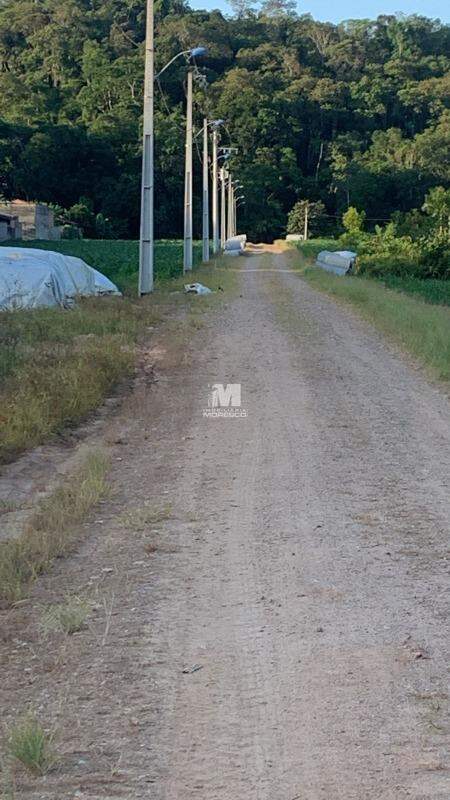 Terreno à venda no bairro Guabiruba Sul: