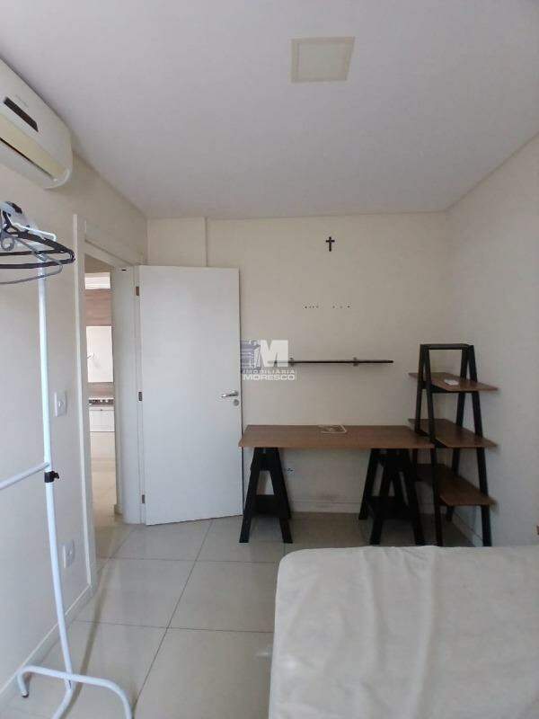 Apartamento para aluguel no bairro Souza Cruz: 