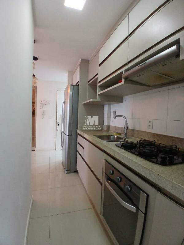 Apartamento para aluguel no bairro Souza Cruz: 