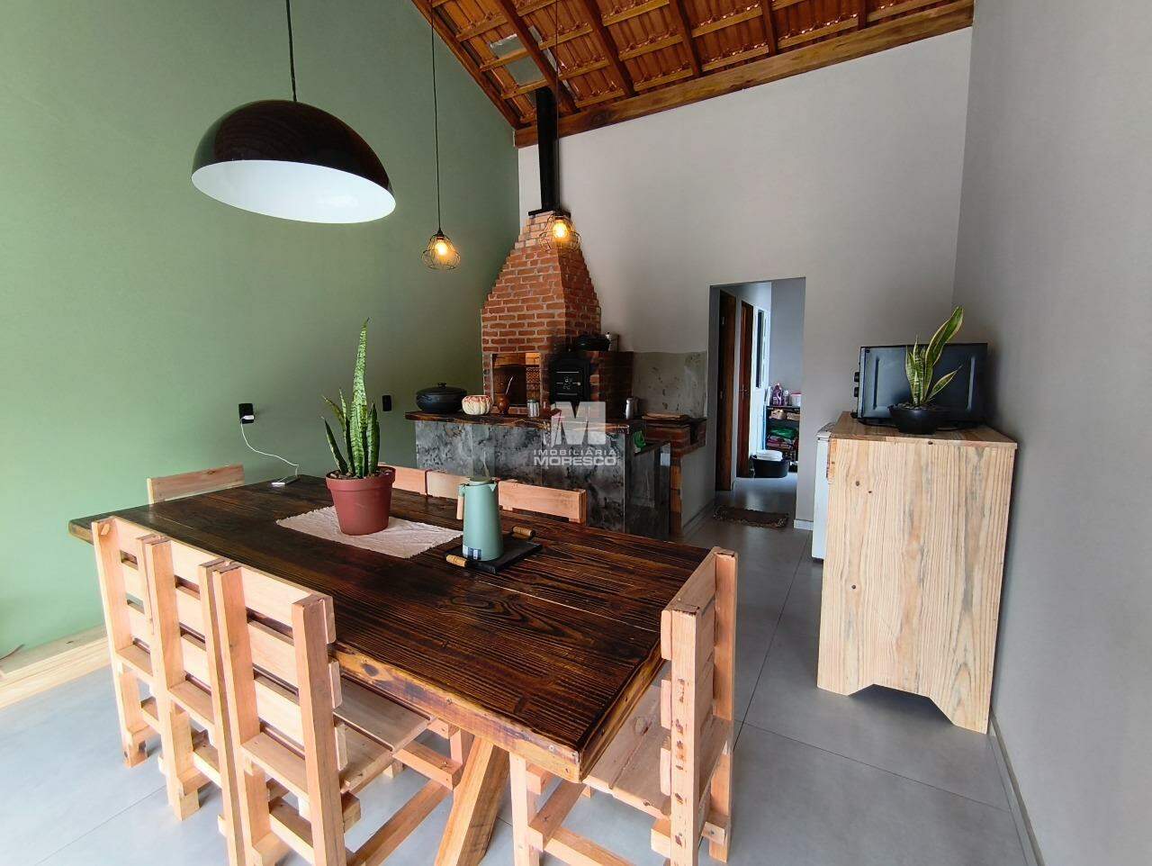 Casa de 4 quartos, 130m² no bairro Guabiruba Sul, em Guabiruba | Eu Corretor