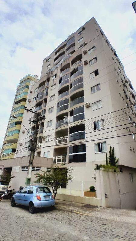 Apartamento à venda no bairro Centro: 