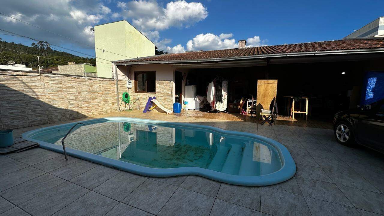 Casa de 3 quartos, 142m² no bairro Dom Joaquim, em Brusque | Eu Corretor