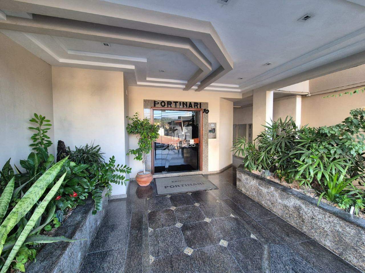 Apartamento à venda no bairro Centro: