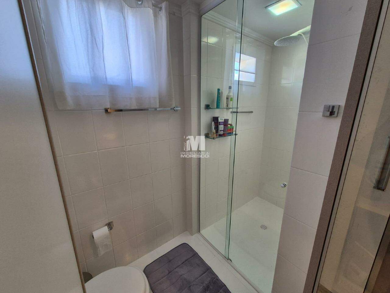 Apartamento à venda no bairro Centro: 