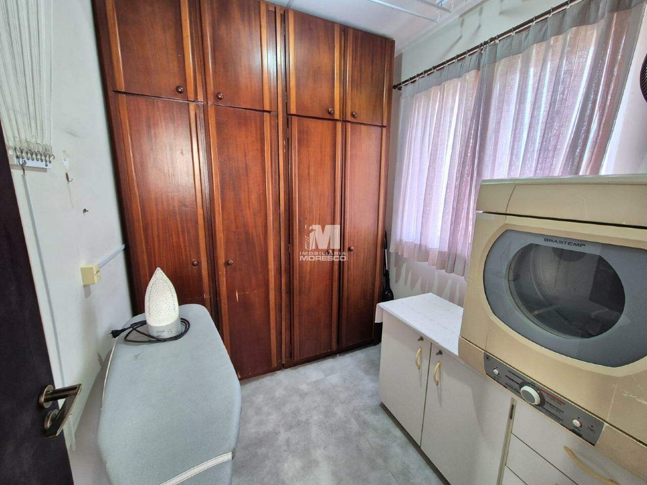 Apartamento à venda no bairro Centro: 