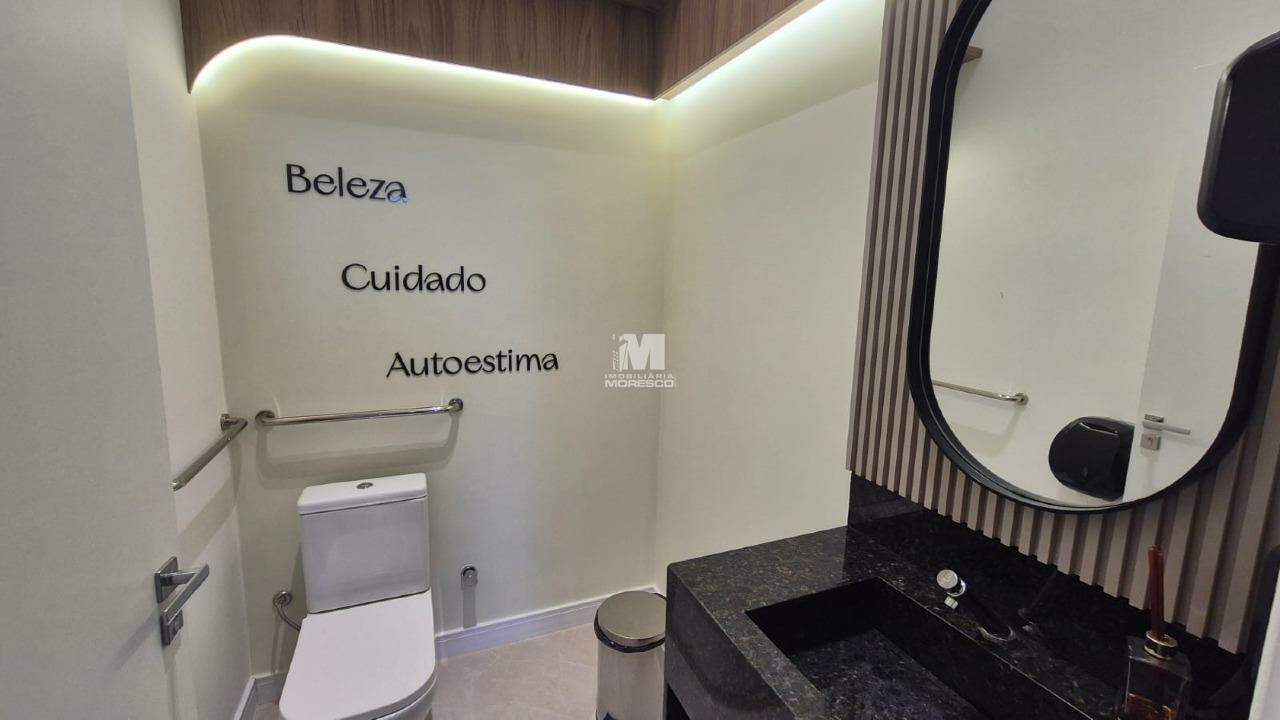 Sala Comercial à venda no bairro Souza Cruz: 