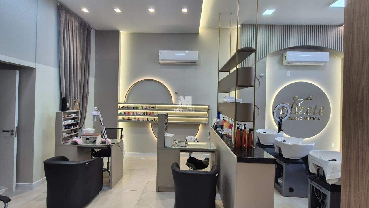 Sala Comercial à venda no bairro Souza Cruz: 