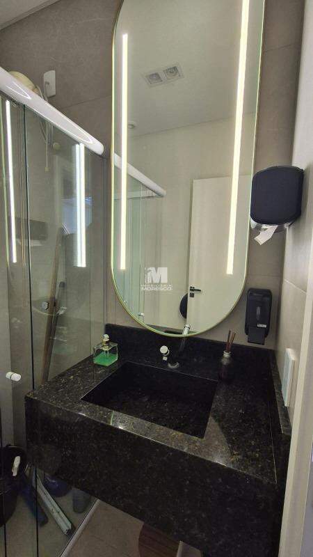 Sala Comercial à venda no bairro Souza Cruz: 