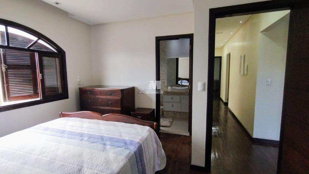 Casa à venda no bairro São Luiz: 