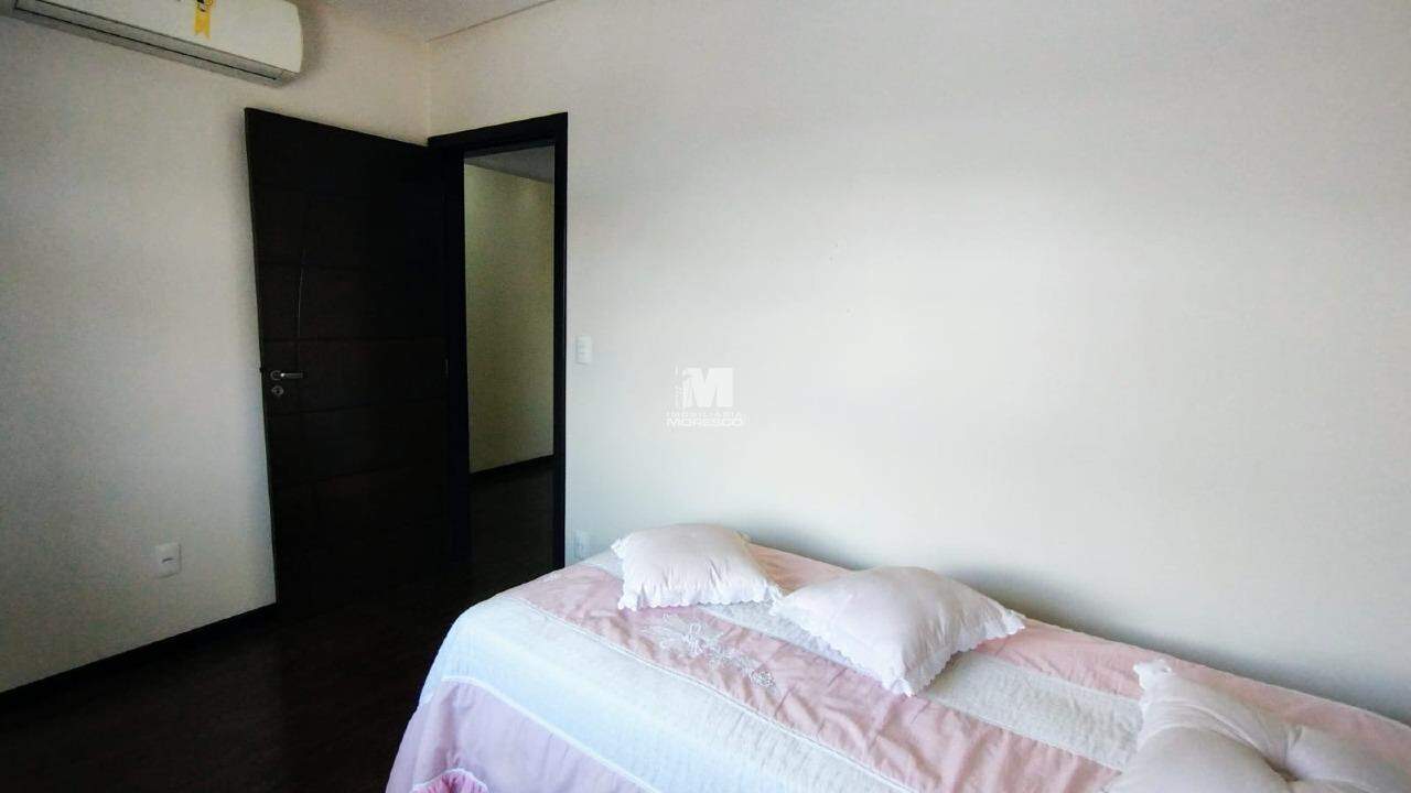 Casa à venda no bairro São Luiz: 