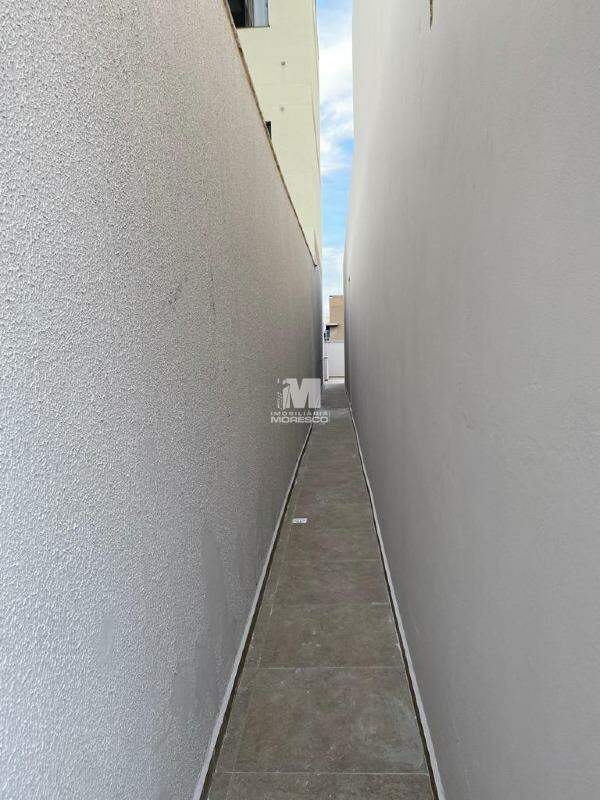 Casa para aluguel no bairro Limeira Baixa: 