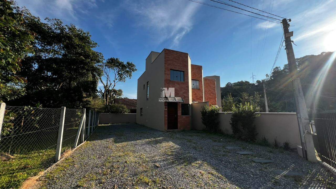 Casa de 2 quartos, 70m² no bairro São Pedro, em Brusque | Eu Corretor