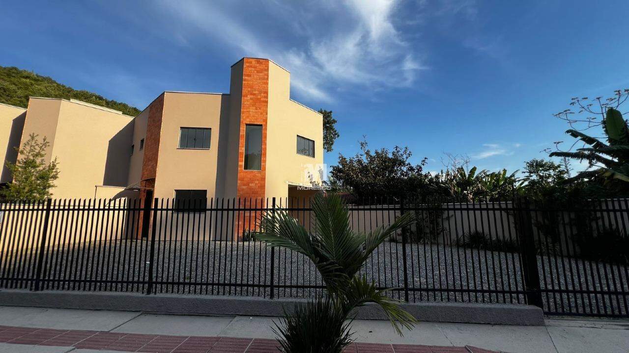 Casa para aluguel no bairro São Pedro: 