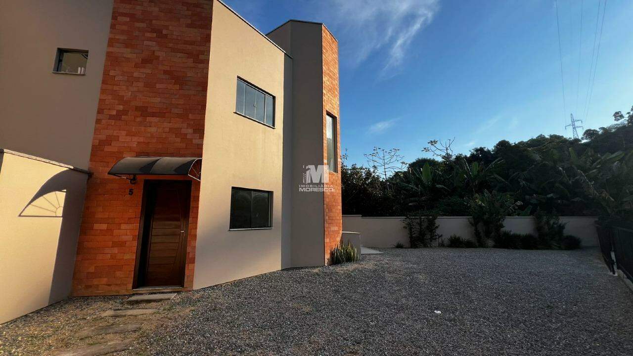 Casa para aluguel no bairro São Pedro: 