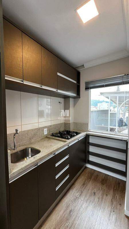 Apartamento para aluguel no bairro Rio Branco: 
