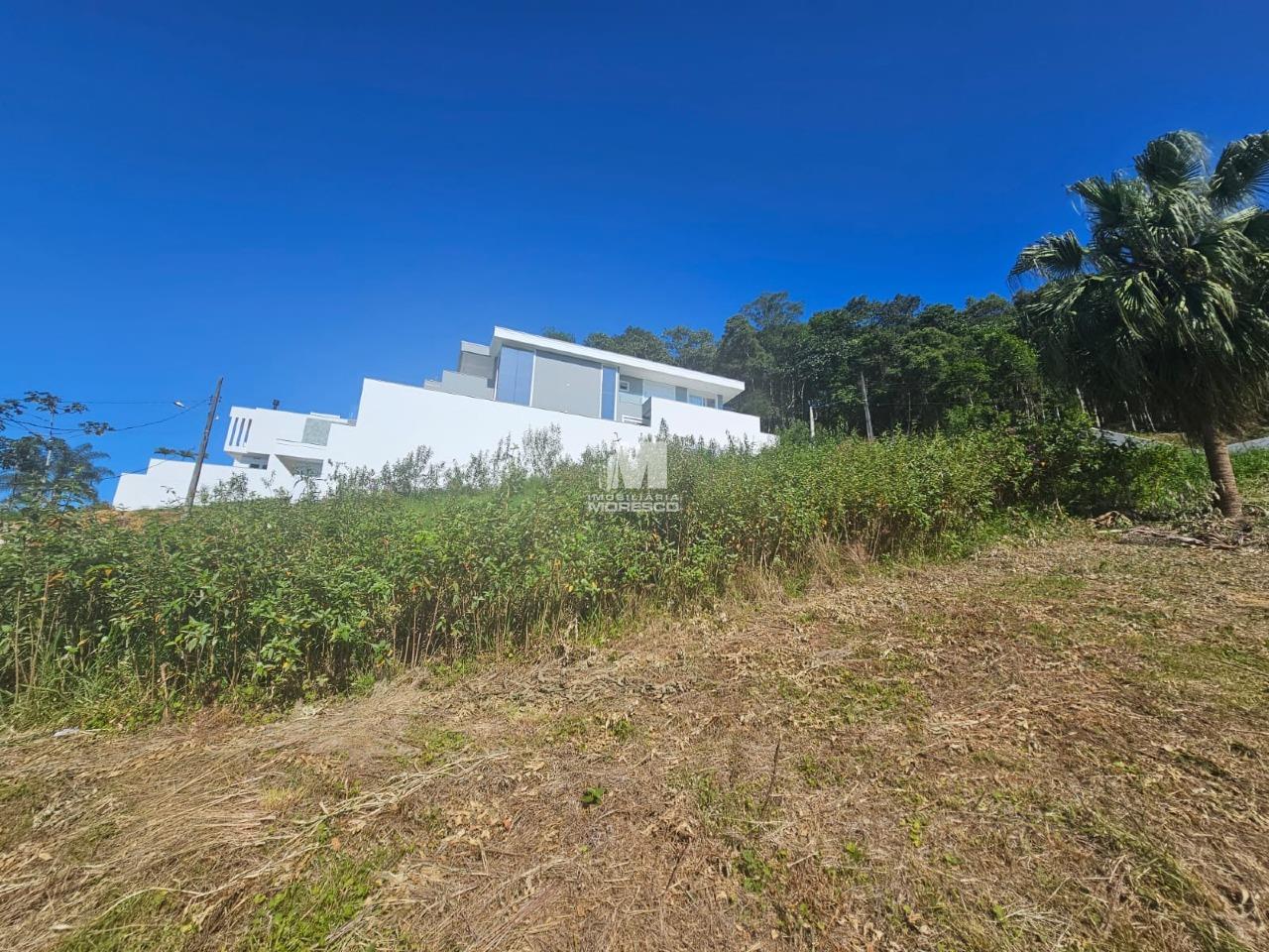 Terreno à venda no bairro Guarani: 