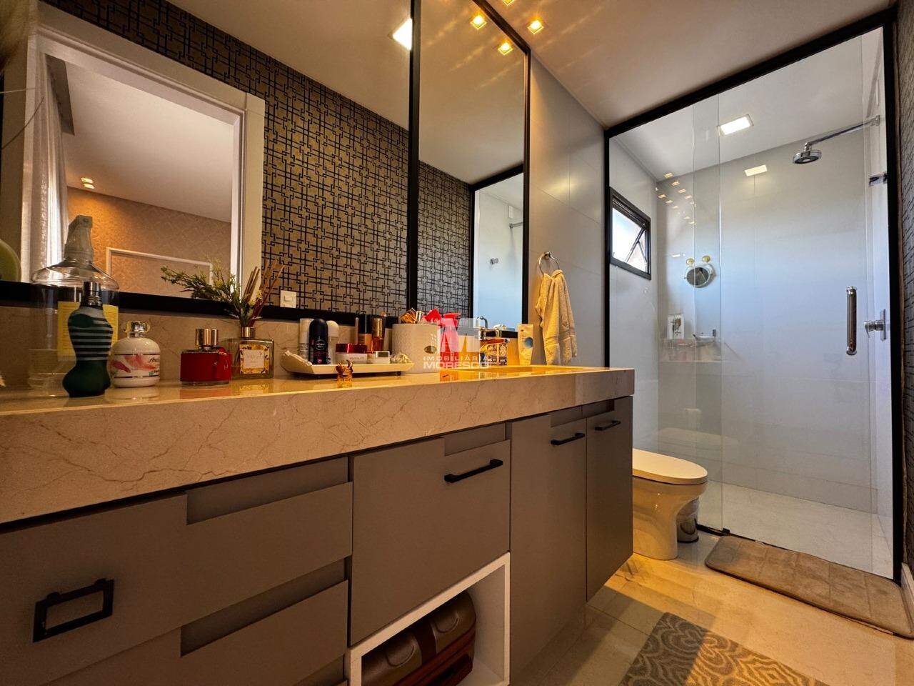 Apartamento à venda no bairro Centro I: 