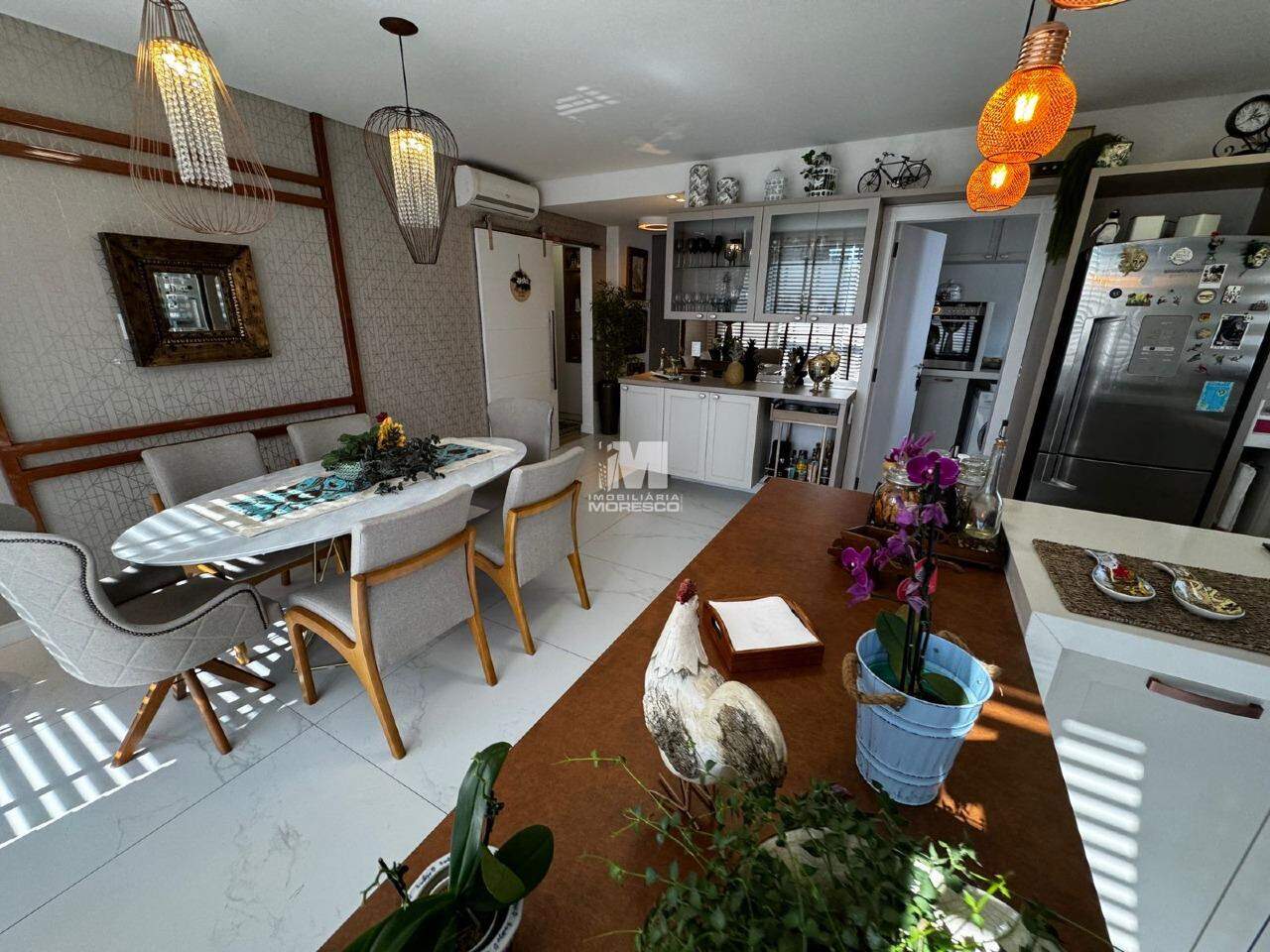 Apartamento à venda no bairro Centro I: 